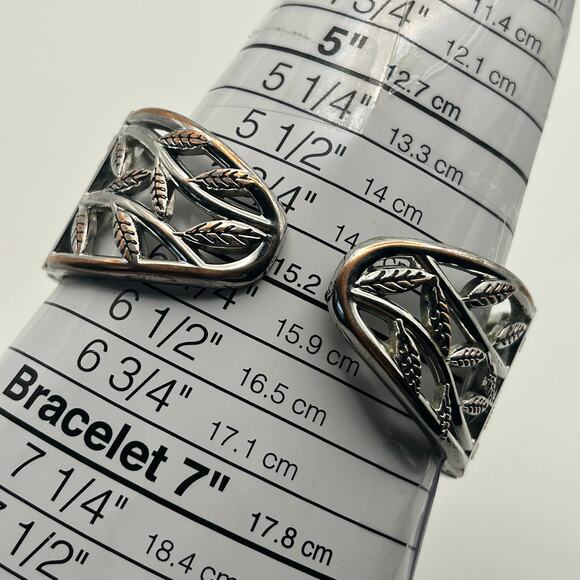 Folio Silver Tone Women’s Fashion Watch Working New Battery - Picture 8 of 8